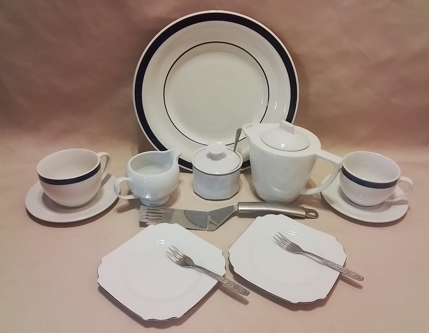 15pc Coffee / Tea Serving Set