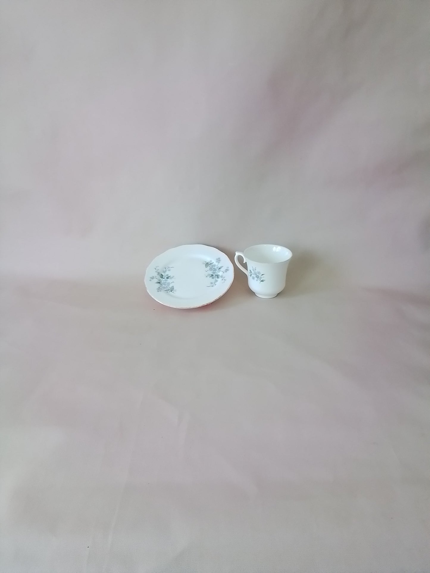 Queen Anne Tea Cup & Cake Plates