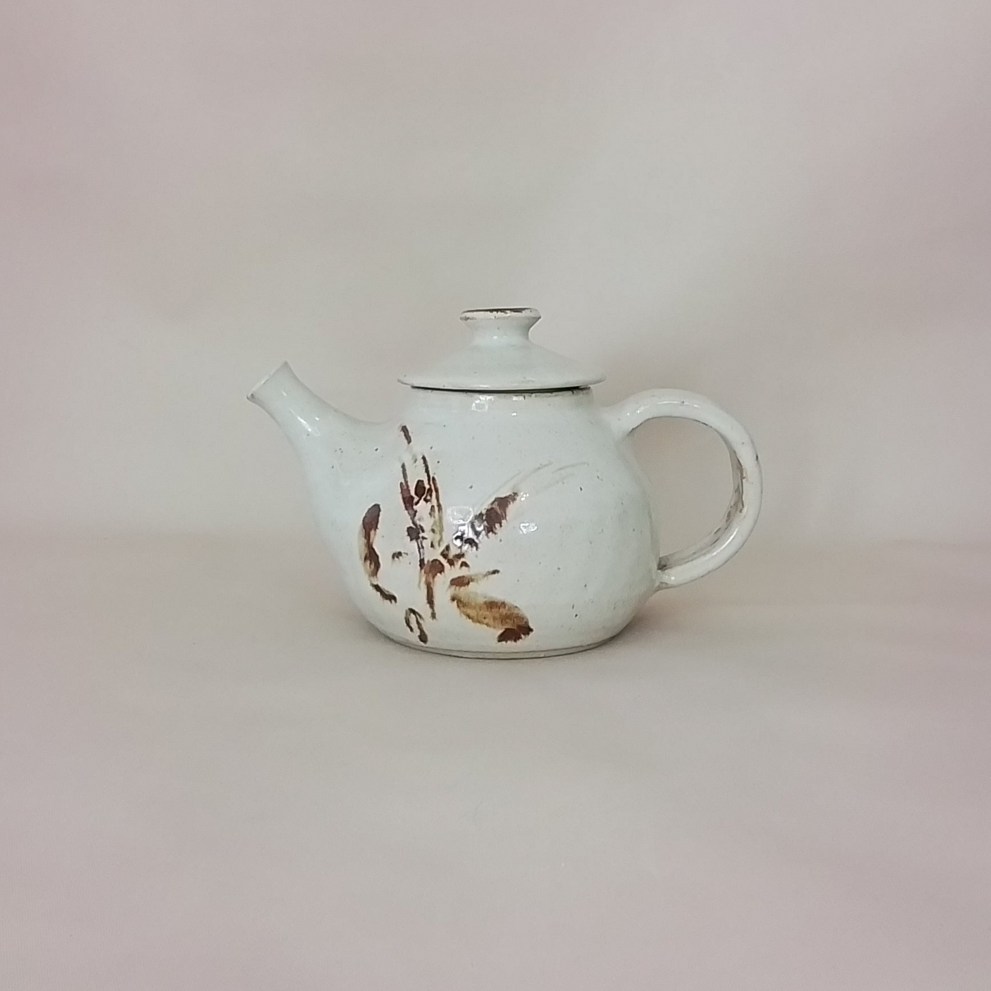 Stoneware tea / Coffee Pot