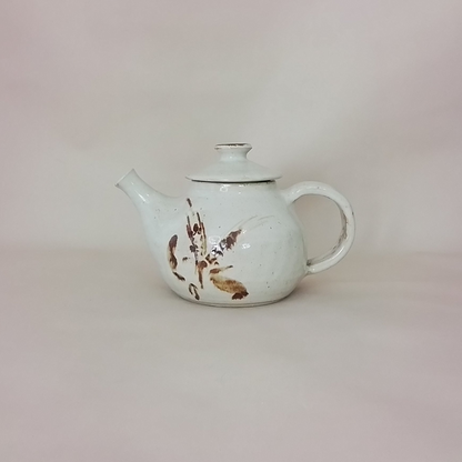 Stoneware tea / Coffee Pot
