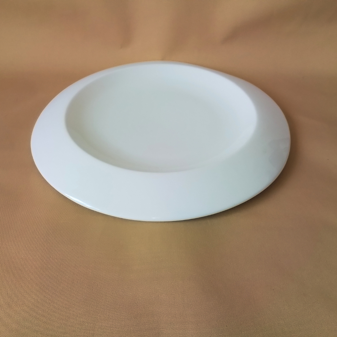 White round serving platter, second hand
