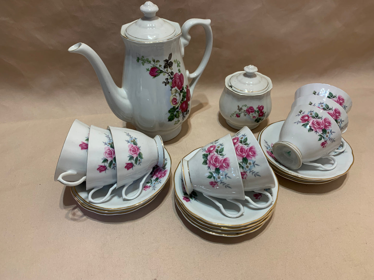 22Pc TRISA Pink Rose Tea Set