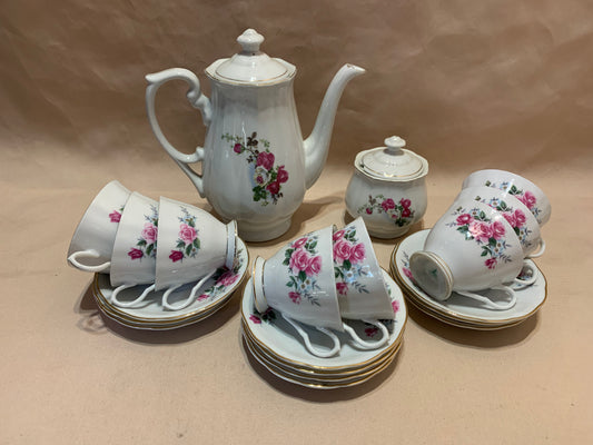22Pc TRISA Pink Rose Tea Set