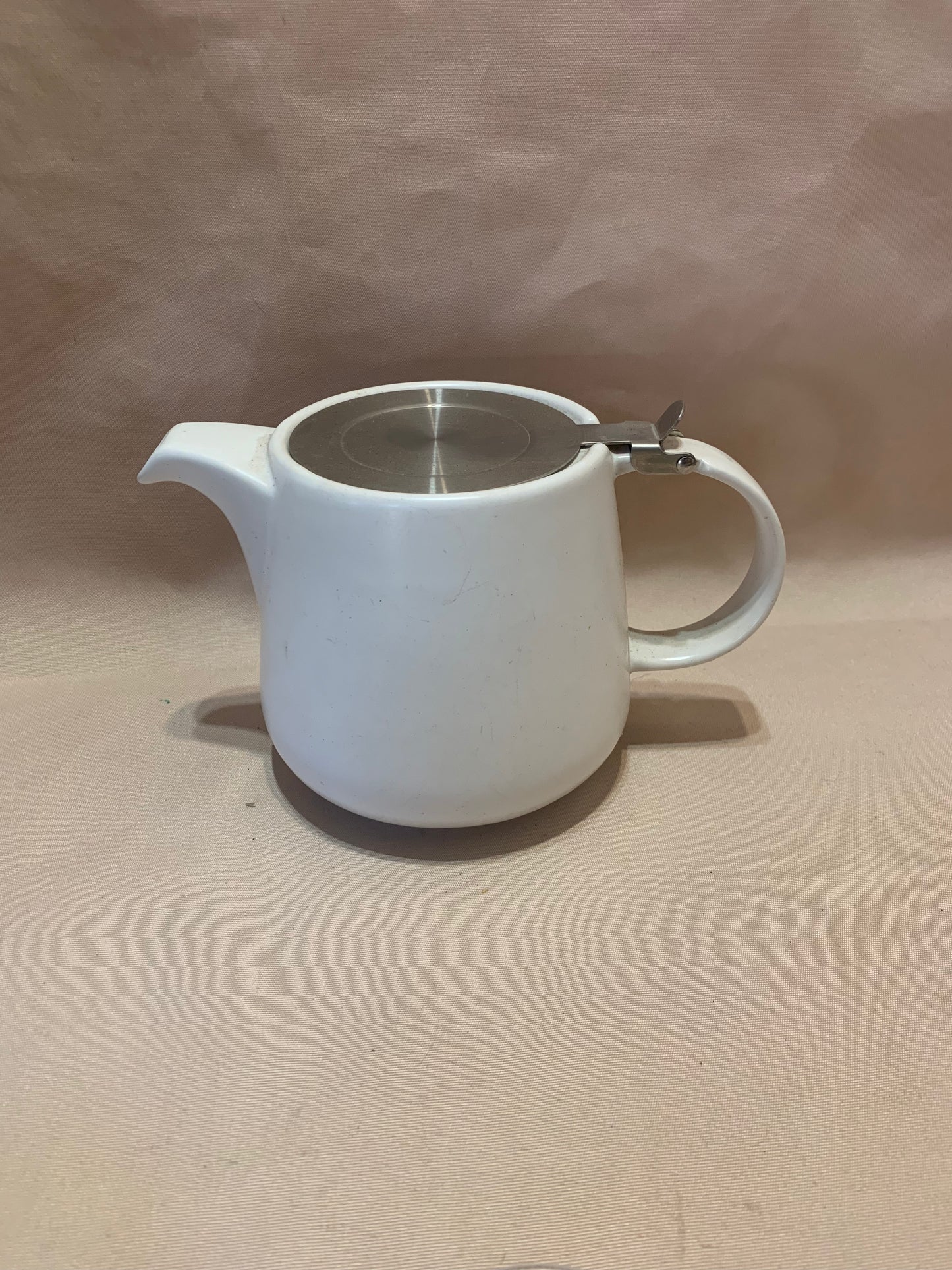 Maxwell & Wlliams Tint 1LT Coffee Pot