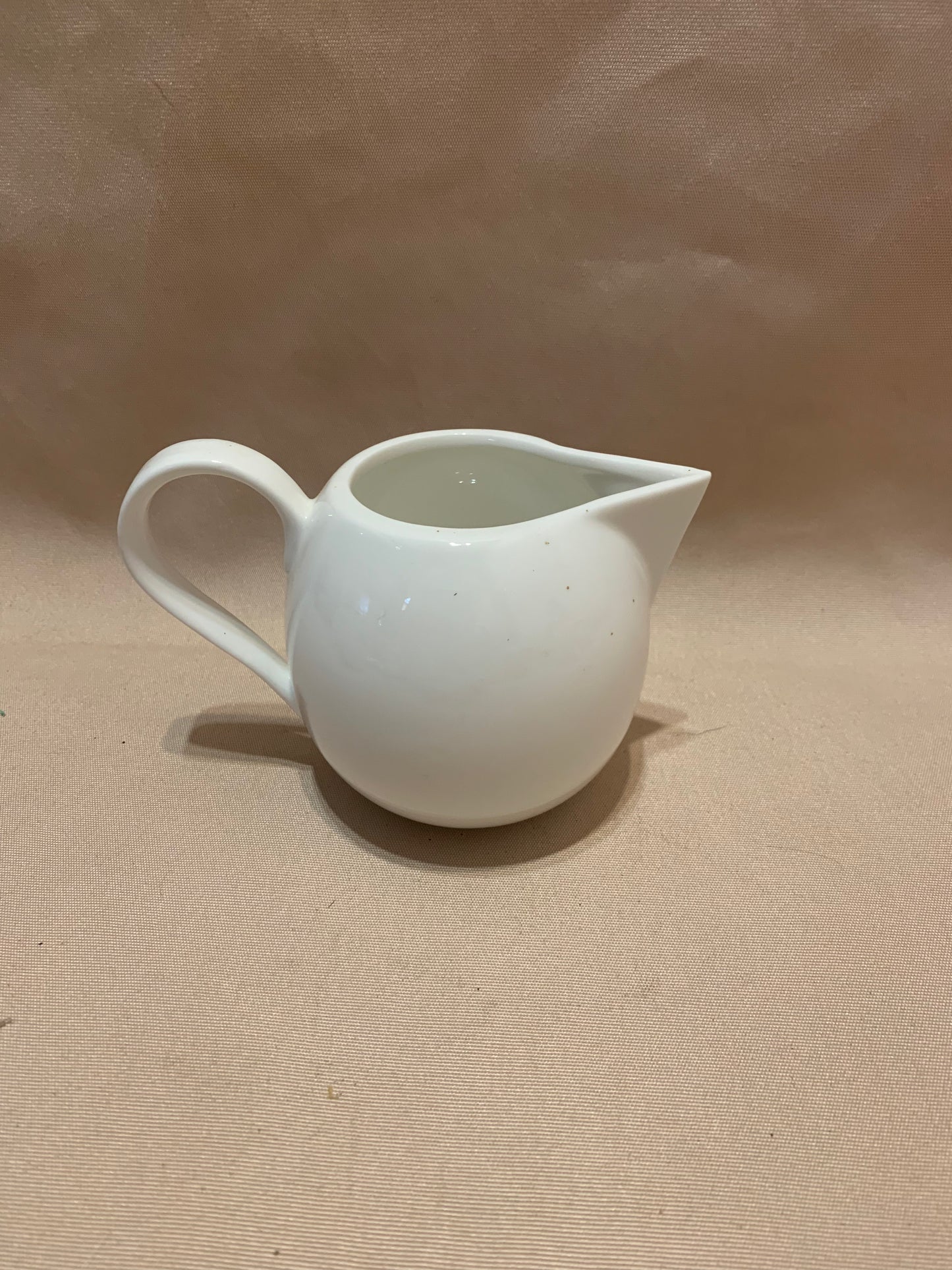 Maxwell & Williams White Basics Cosmopolitan Milk Jug 250ml