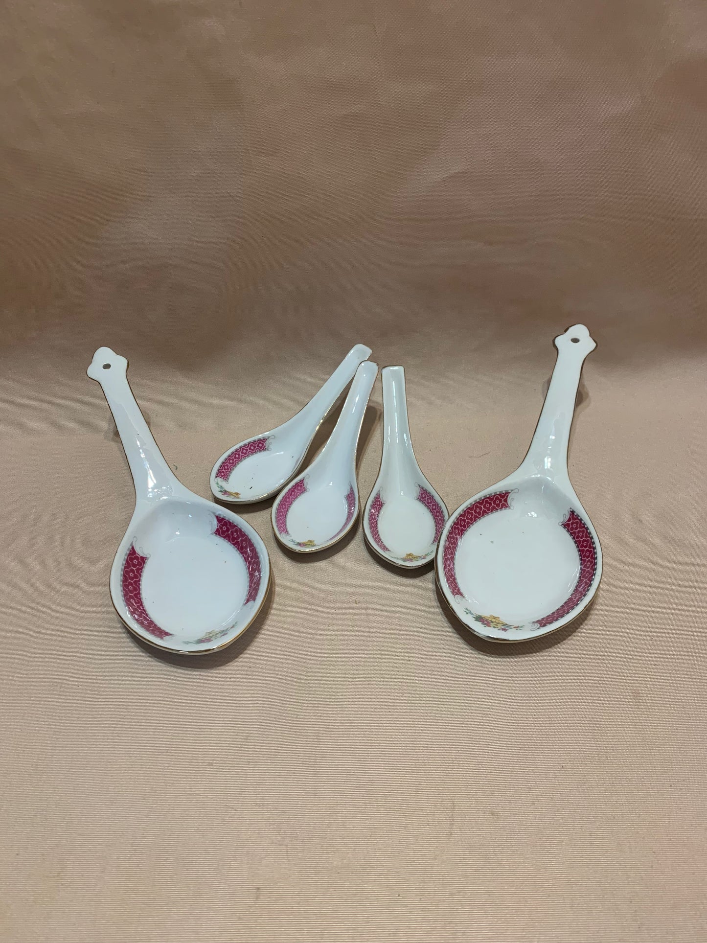 Set of 5 Chinese Spoons