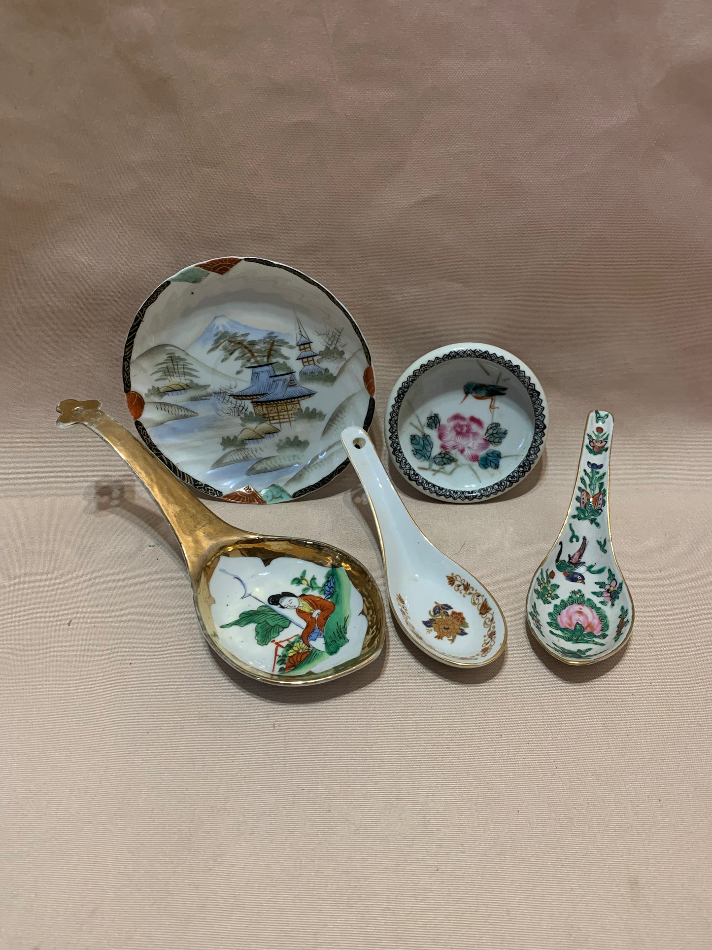 Variety of Chinese Kitchen Collectables