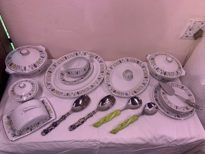 20pc ALFRED MEAKIN SERVING SET WITH STAINLESS STEEL SPOONS