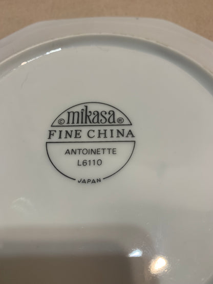 Mikasa Antoinette L6110 Eight-sided Octagon Rim 26cm Dinner Plate
