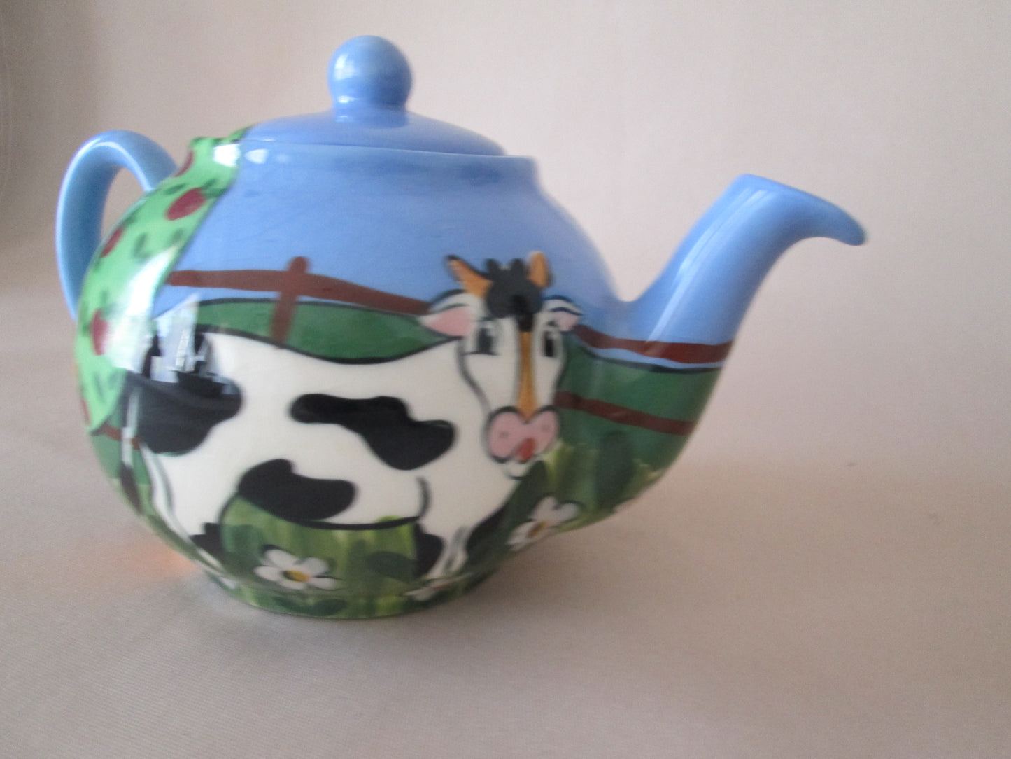 Cow Design Tea Pot