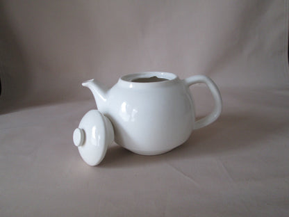 Cream Color Classic Decor Tea Pot