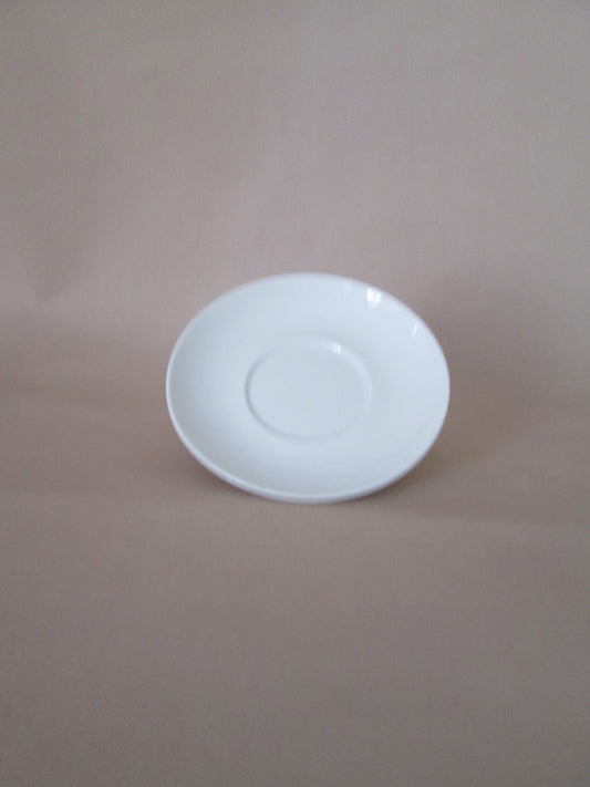 Maxwell Williams Basic White Saucers 12cm