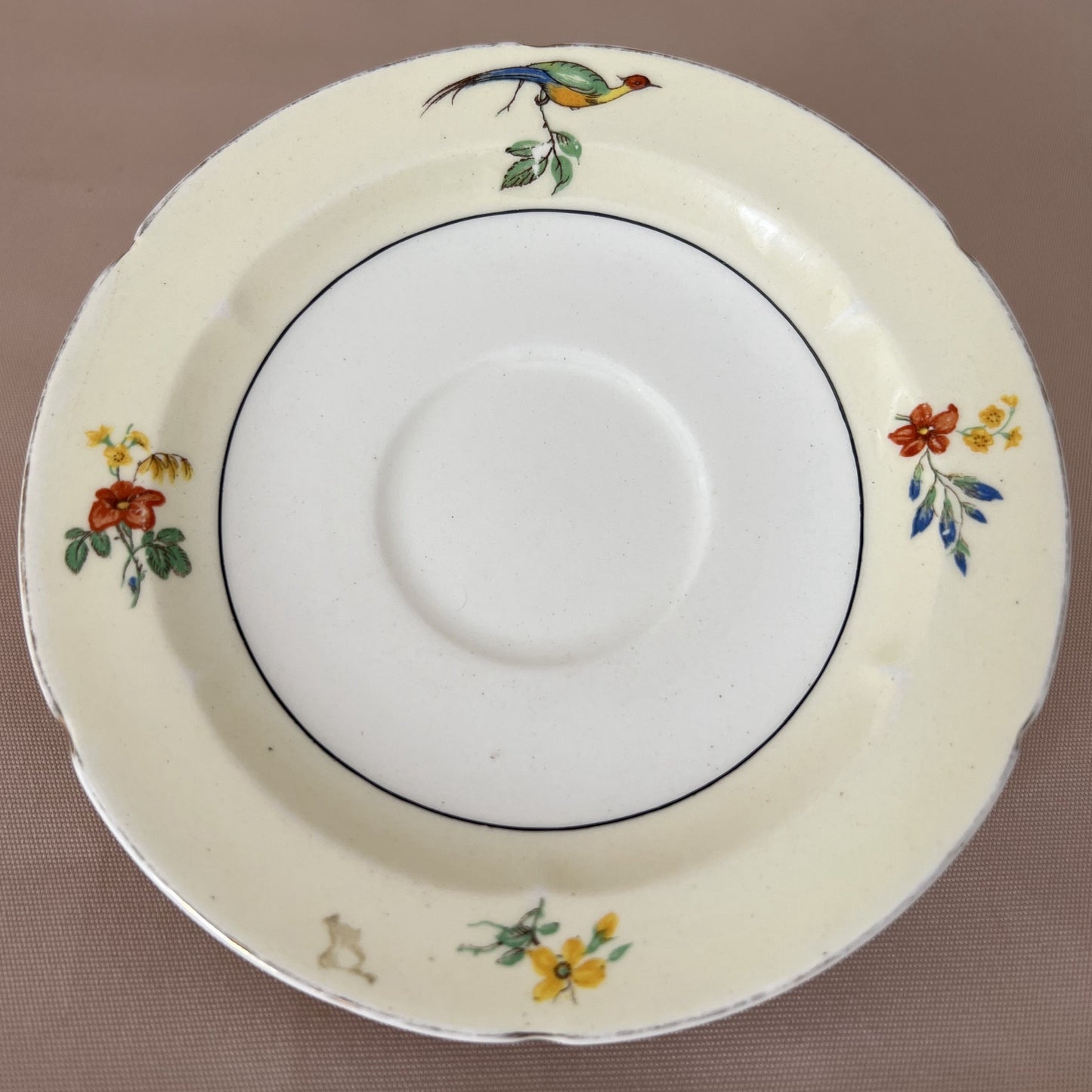 W.H Grindley & Co Ivory 15cm Plate